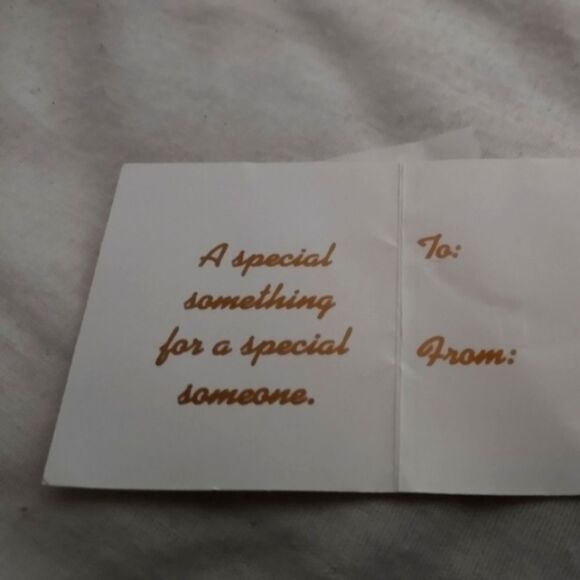 1 Truly Tasteful Tea Cup Sets Wrapped As A Gift - NWT - Picture 10 of 10